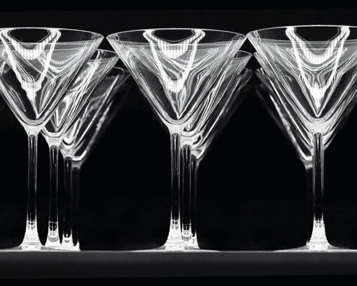 Wine glasses photo, champagne glasses photo, bar glasses photo, glasses photo