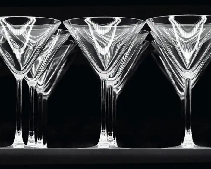 Wine glasses photo, champagne glasses photo, bar glasses photo, glasses photo